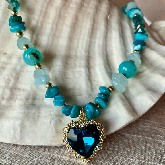 BLUE Heart and Butterfly Necklaces with natural stones - Picture 3 of 11